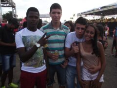 Oktober 10 Anos